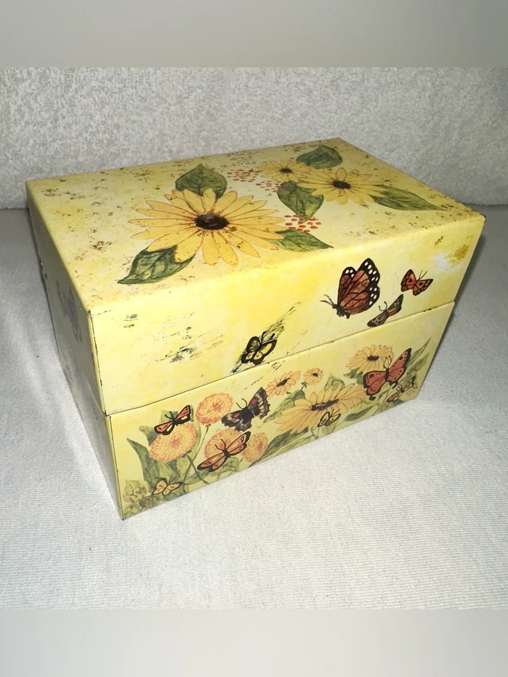 Vintage 70s Sunflower Butterfly Tin Recipe Box Syndicate Mfg Co Metal Yellow